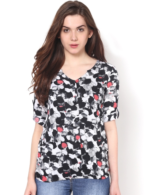 

Harpa Women Black & White Printed Top