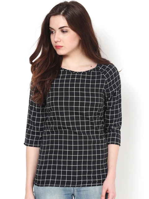 

Harpa Black & White Checked Top