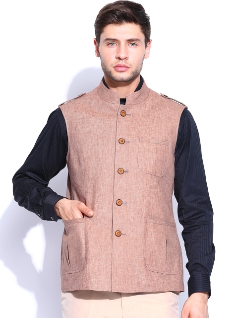 

Van Heusen Men Brown Waistcoat