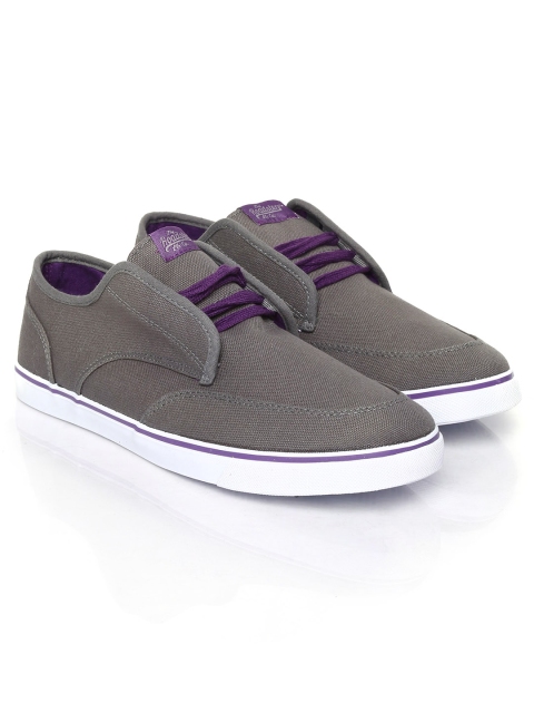 

Roadster Men Grey Casual Shoes
