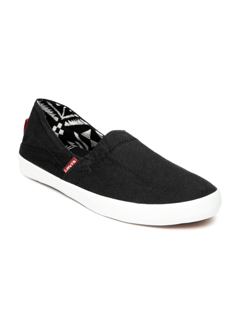 

Levi's Men Black Casual Shoes