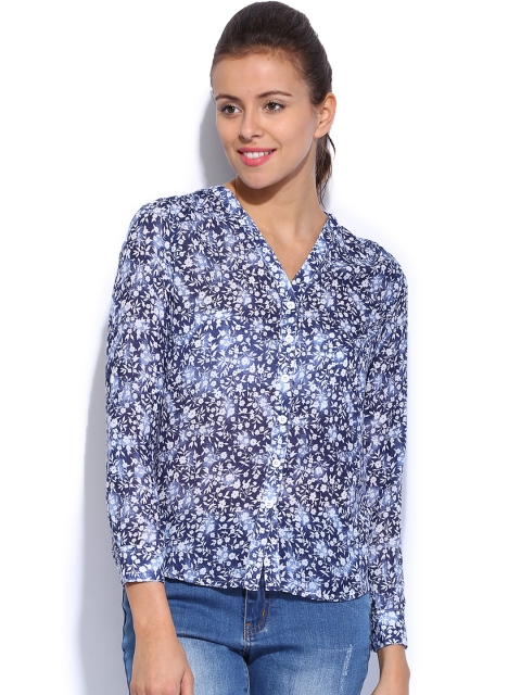 

ONLY Women White & Blue Printed Casual Shirt