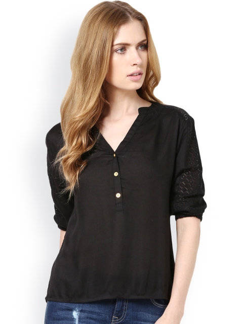 

Harpa Women Black Top