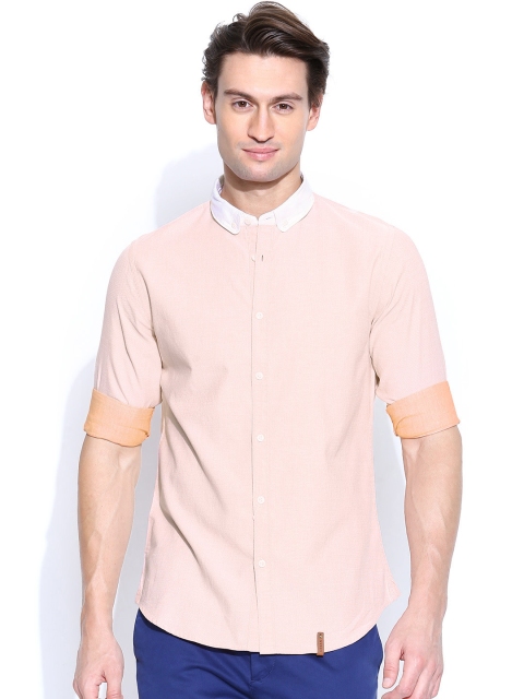 

Blackberrys Men Peach-Coloured Trim Fit Casual Shirt