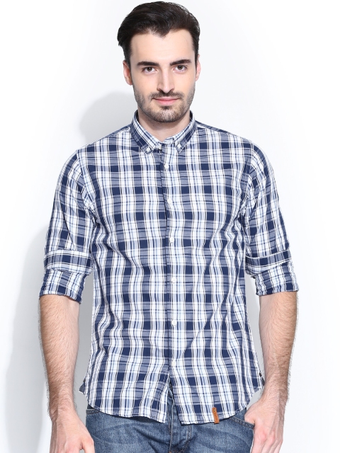 

Blackberrys Men White & Navy Checked Trim Fit Casual Shirt