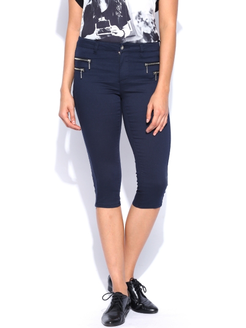 

ONLY Women Navy Capris, Navy blue