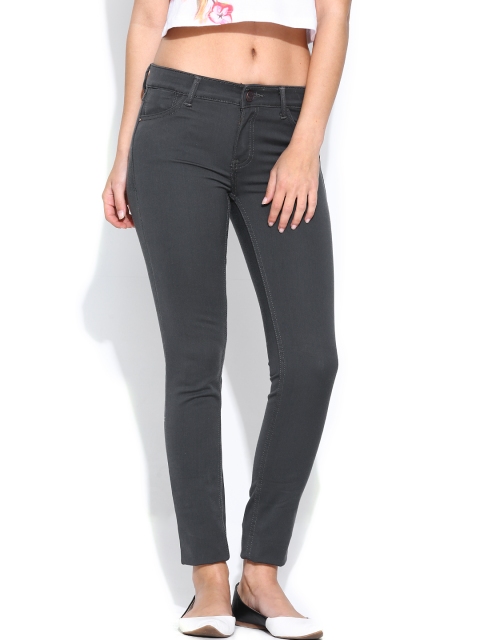 

Tokyo Talkies Women Charcoal Grey Slim Fit Jeans