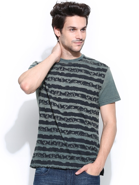 

Riot Grey & Black Printed T-shirt