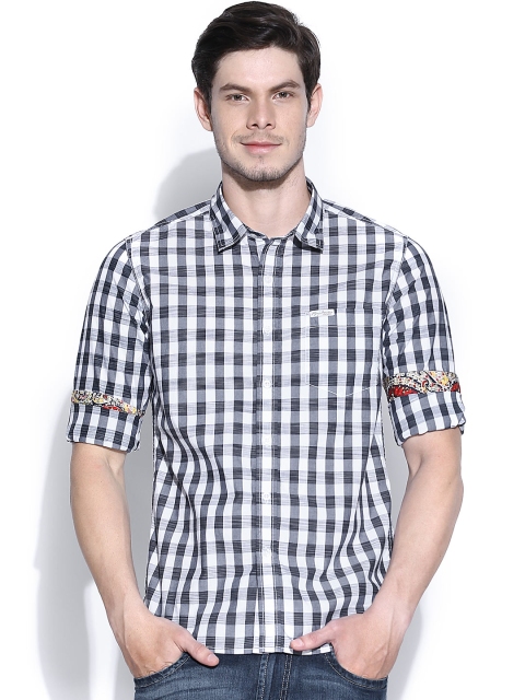 

Flying Machine Grey & White Checked Casual Shirt