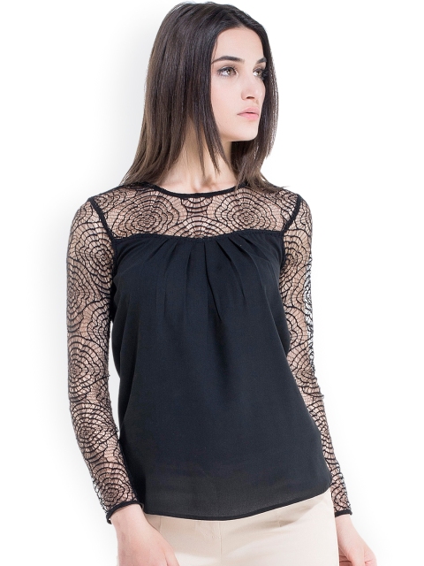 

Kazo Black Lace Top