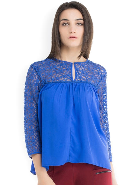 

Kazo Blue Lace Top