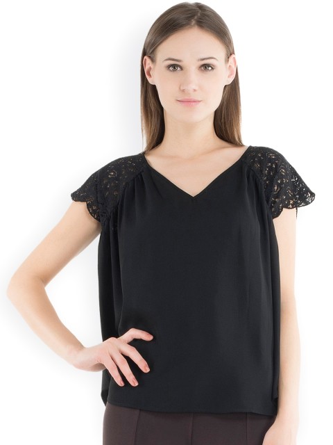 

Kazo Black Liva Top