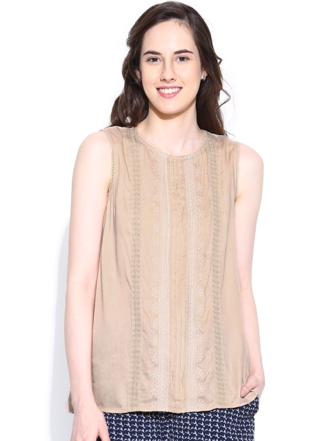 

American Swan Beige Embroidered Top