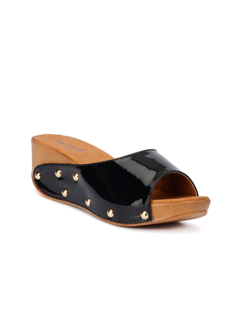 

Bruno Manetti Black Flatforms