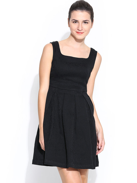 

Tokyo Talkies Black Fit & Flare Dress