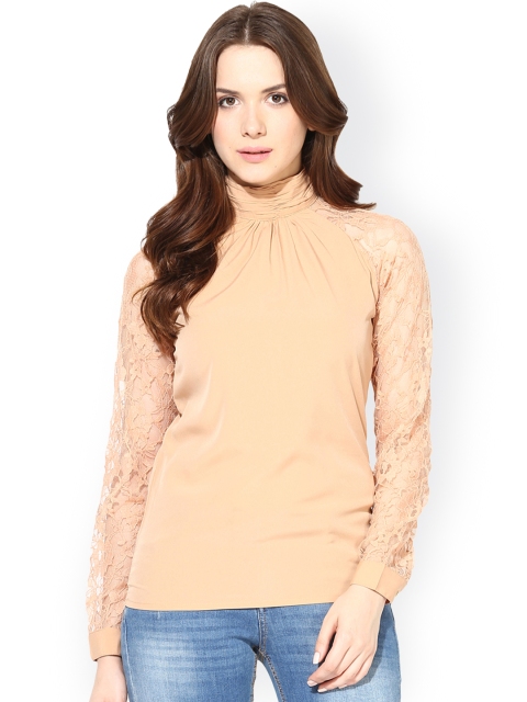 

Harpa Nude-Coloured Top