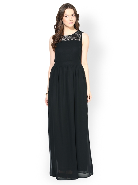 

Harpa Black Maxi Dress