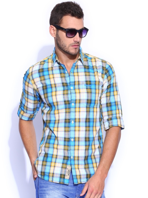 

Wrangler Blue & White Checked Casual Shirt