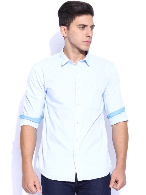 

IZOD Light Blue Casual Shirt