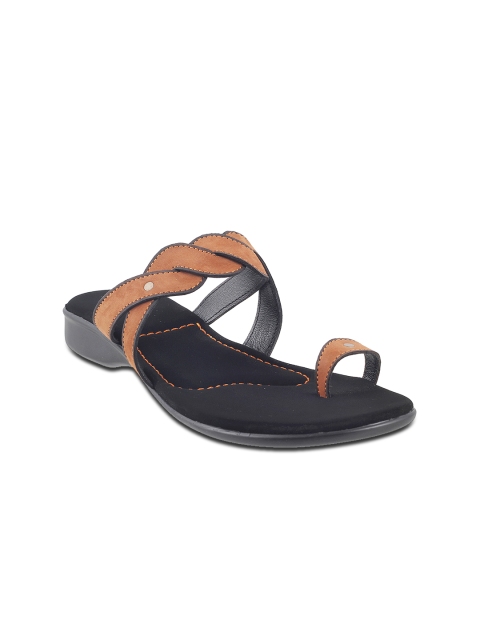 

Metro Women Tan Brown One Toe Flats