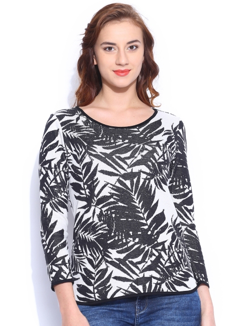 

ONLY Black & Off-White Printed Top