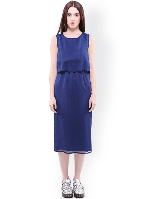 

Femella Navy Midi Dress, Navy blue