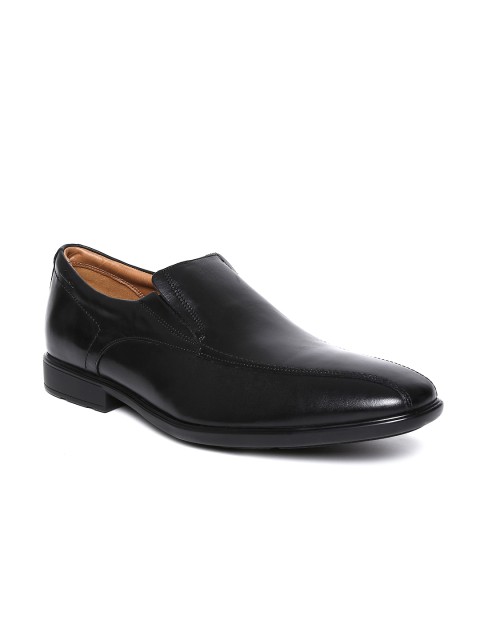

Clarks Men Black Leather Formal Shoes