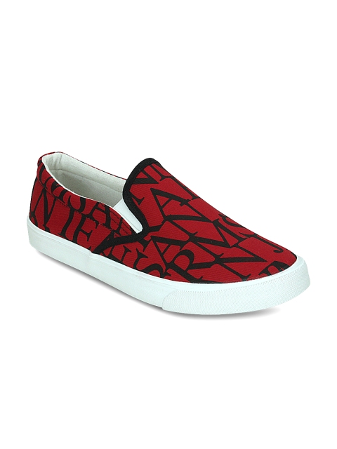 

Get Glamr Men Red Printed Canvas Shoes