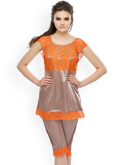 

Clovia Orange & Grey Night Suit NS0367P01