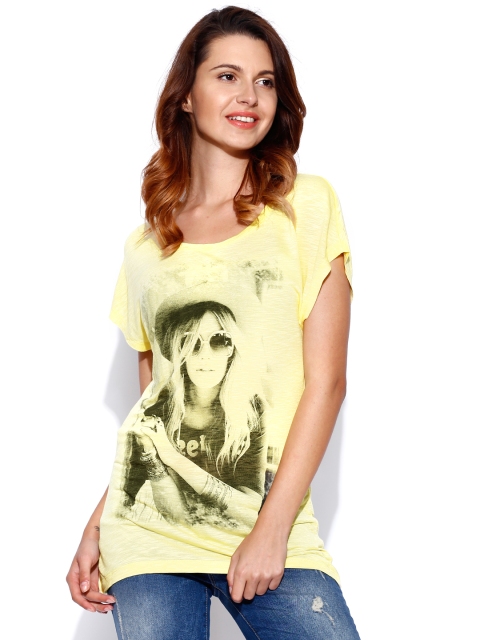

ONLY Yellow Printed T-shirt