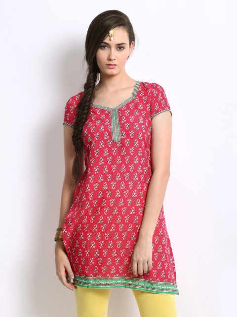 

Aurelia Women Pink & White Printed Kurta