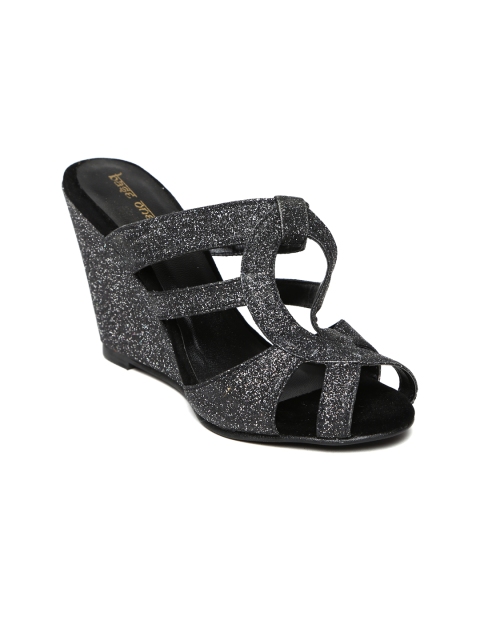 

BASE ONE ONE Women Black Wedges