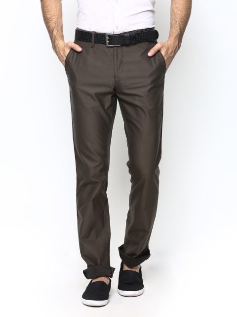 

Blackberrys Men Brown Sharp Fit Casual Trousers