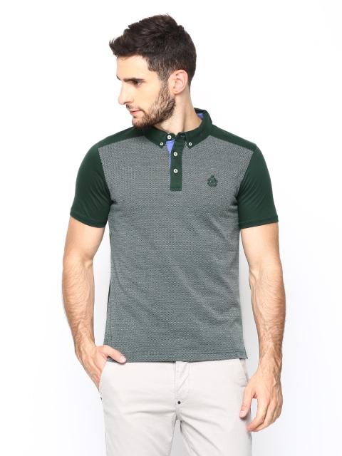 

Blackberrys Men Green T-Shirt
