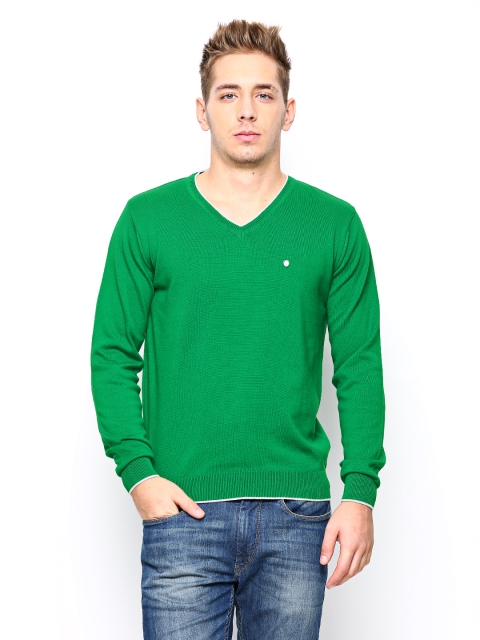 

Blackberrys Men Green Sweater