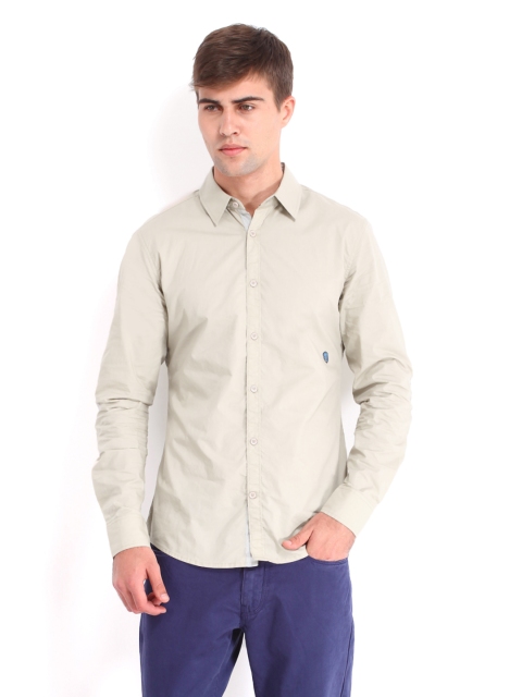 

Breakbounce Men Beige Bear Hug Slim Fit Casual Shirt