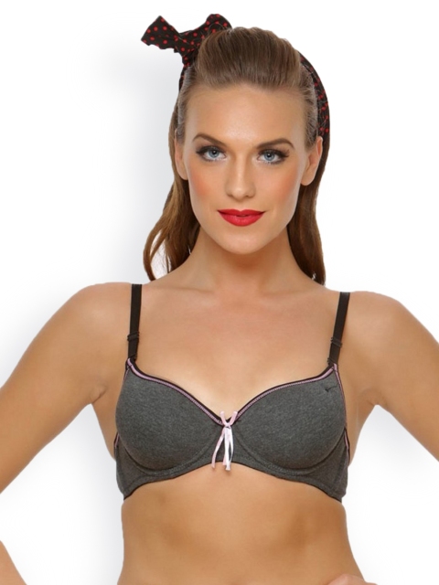 

Clovia Red Bra