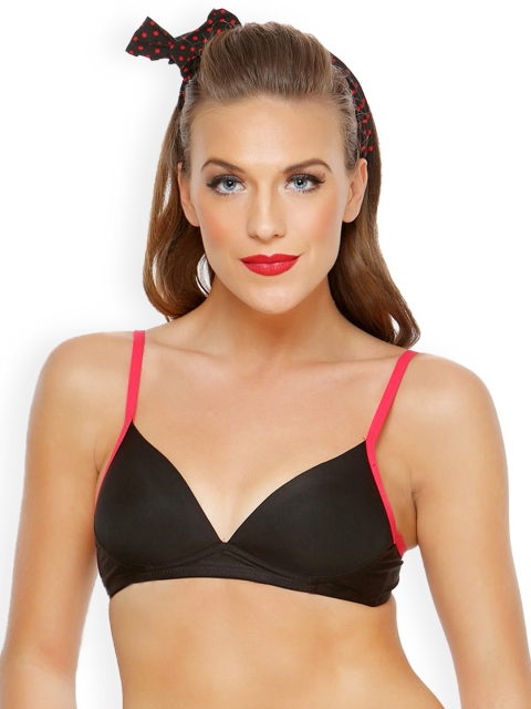 

Clovia Black Push Up Bra BR0167L1332B