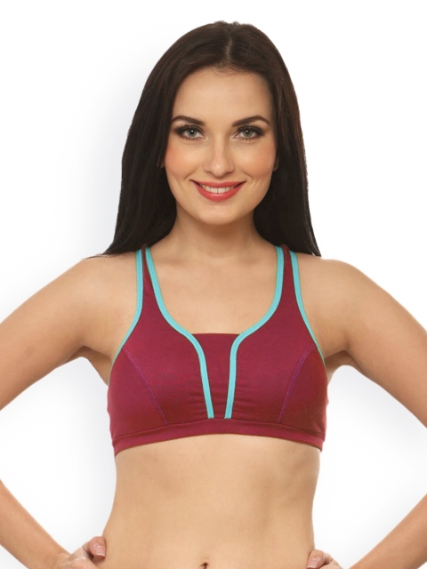 

Clovia Maroon Racerback Sports Bra BR0183H2232B