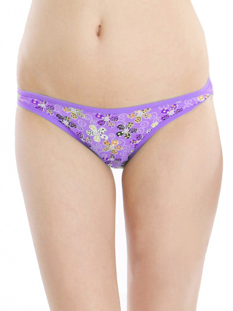 

Clovia Women Purple Printed Briefs PN0281Y12XL