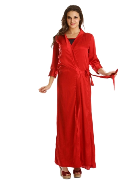 

Clovia Red Nightdress Set NS0271E04