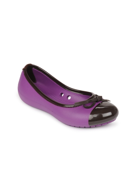 

Crocs Women Purple & Coffee Brown Colourblocked Cobbler Ballerinas
