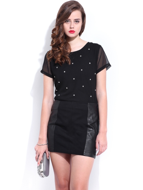 

D Muse Women Black Top