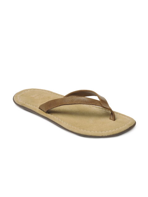 

Estd. 1977 Men Brown Solid Sandals