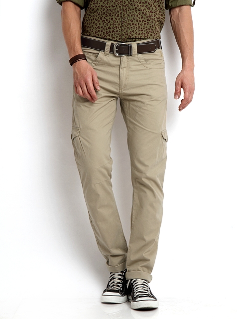 

Flying Machine Men Beige Slim Fit Trousers