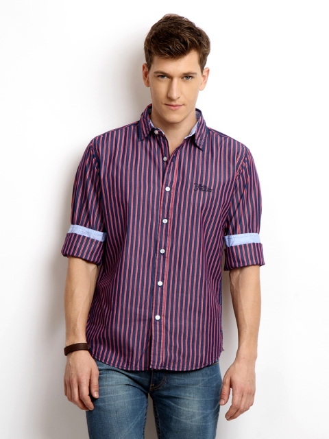 

Flying Machine Men Navy & Red Striped Casual Shirt, Navy blue