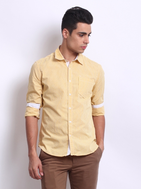 

Flying Machine Men Yellow & White Checked Casual Shirt