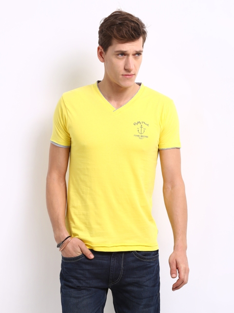 

Flying Machine Men Yellow T-shirt