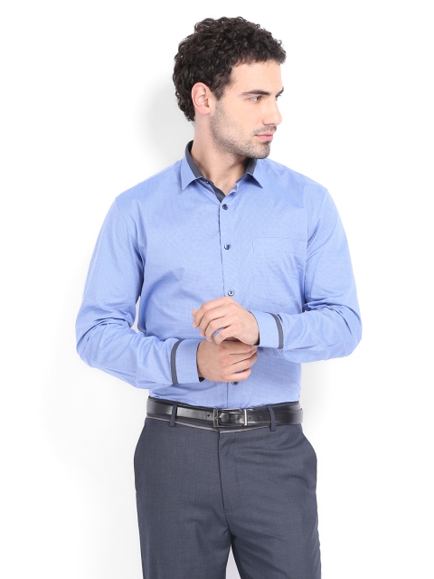 

Four One Oh Men Blue Checked Slim Fit Smart Casual Shirt