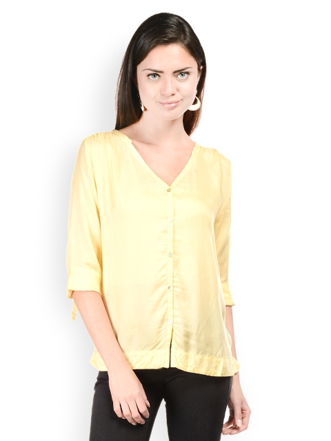 

Hapuka Women Yellow Shirt